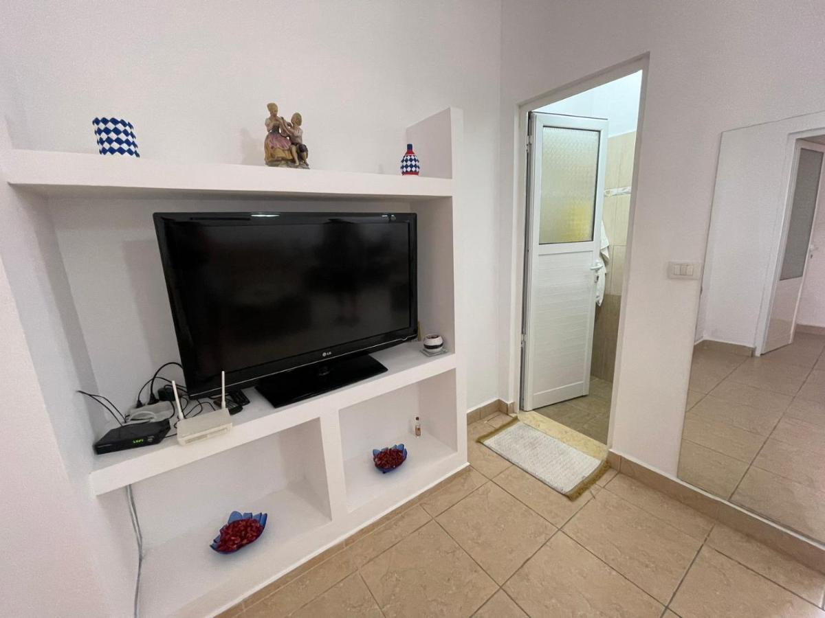 Kristo Apartament, Sarande Apartment Luaran gambar