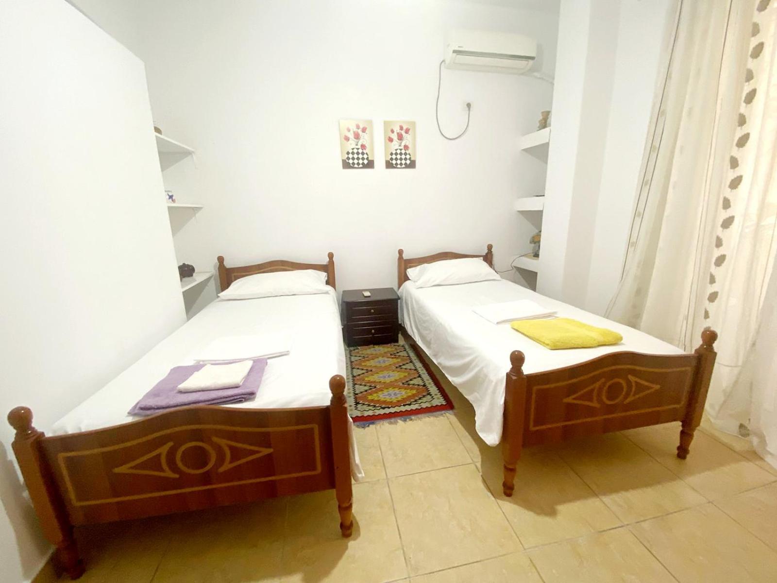 Kristo Apartament, Sarande Apartment Bilik gambar
